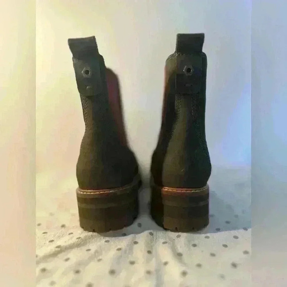 Timberland Pull-on Lug Boots NWOT - Picture 12 of 13